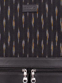 ZOUK Unisex Non-Padded Zip Pocket Backpack