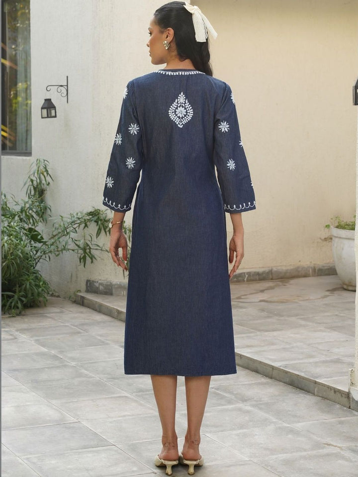 House of Chikankari Chikankari Pepejal A-line Pakaian Panjang Wanita-Gaun Biru Tua
