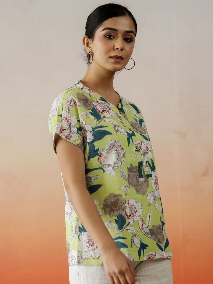 SANSKRUTIHOMES Women Floral Printed Extended Sleeves Pure Cotton Top