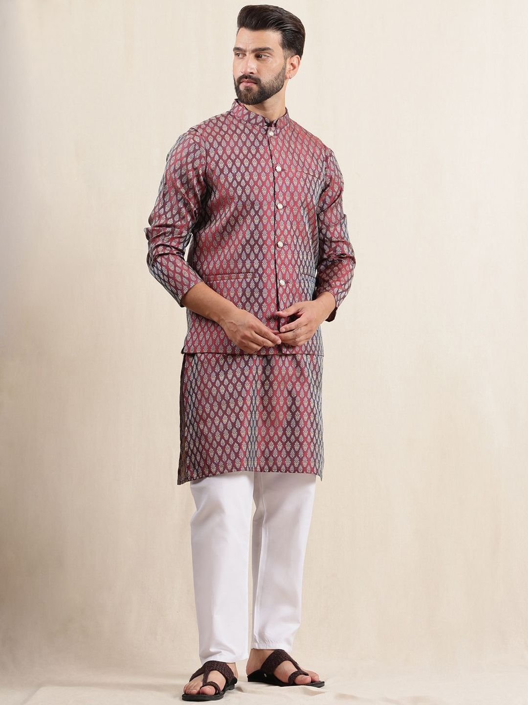 Anouk Men Regular Kurta with Pyjama With Nehru jacket