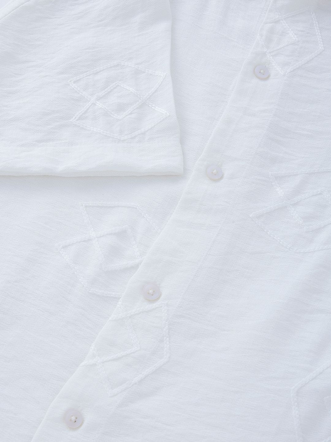 Thomas Scott Men Embroidered Regular Fit Casual Shirt