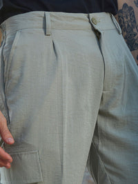 Campus Sutra Men Comfort Pleated Mid-Rise Cargos