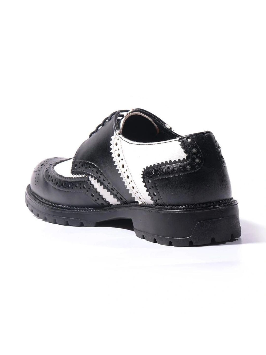 MONKSTORY Black & White Atelier 1900 Wingtip Bicolor Lace-Ups Brogues