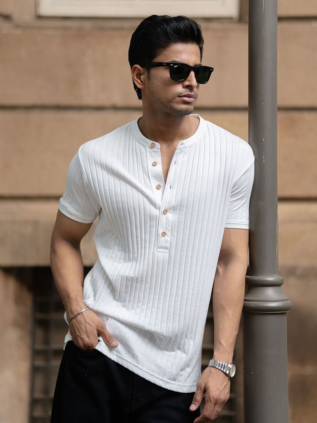 Powerlook Men White Henley Neck T-shirt