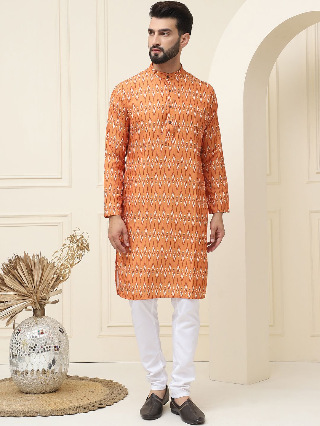 SOJANYA Ethnic Motifs Printed Regular Pure Cotton Kurta With Pyjama