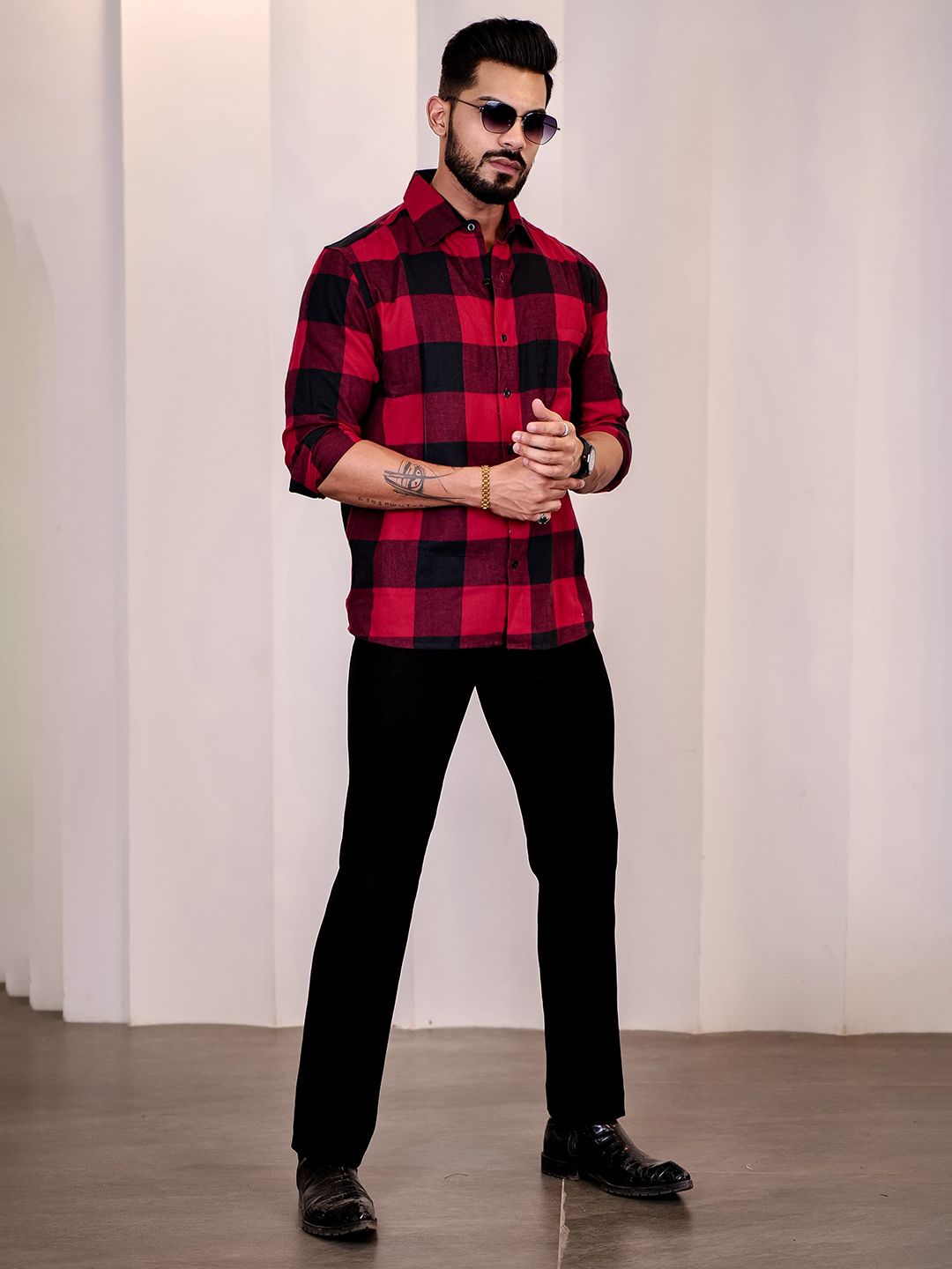 Eszett Men Buffalo Checked Spread Collar Baju Kasual