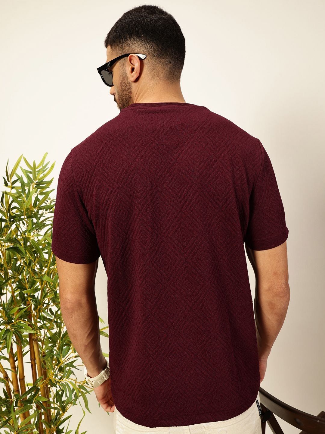Thomas Scott Men Anti Odour Solid Round Neck T-Shirt