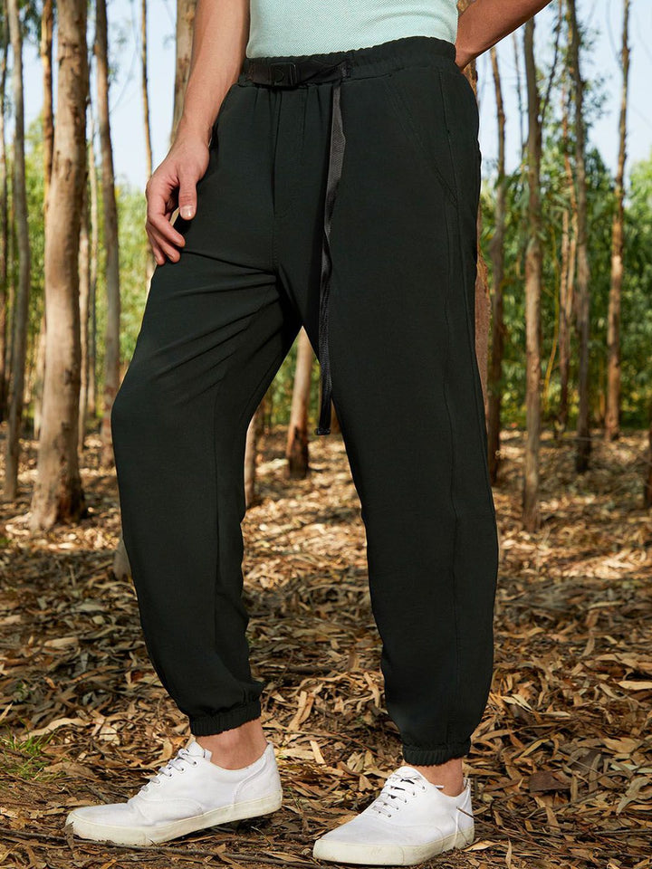 Campus Sutra Men Comfort Relaxed Fit Mid-Rise Regular Trousers