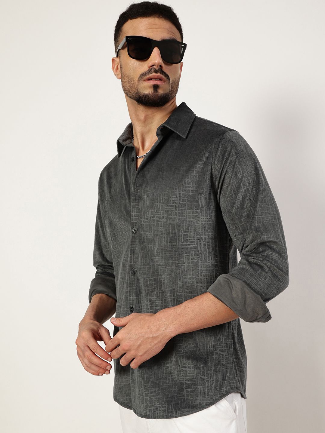 Thomas Scott Men Premium Spread Collar Textured Slim Fit Casual Shirt