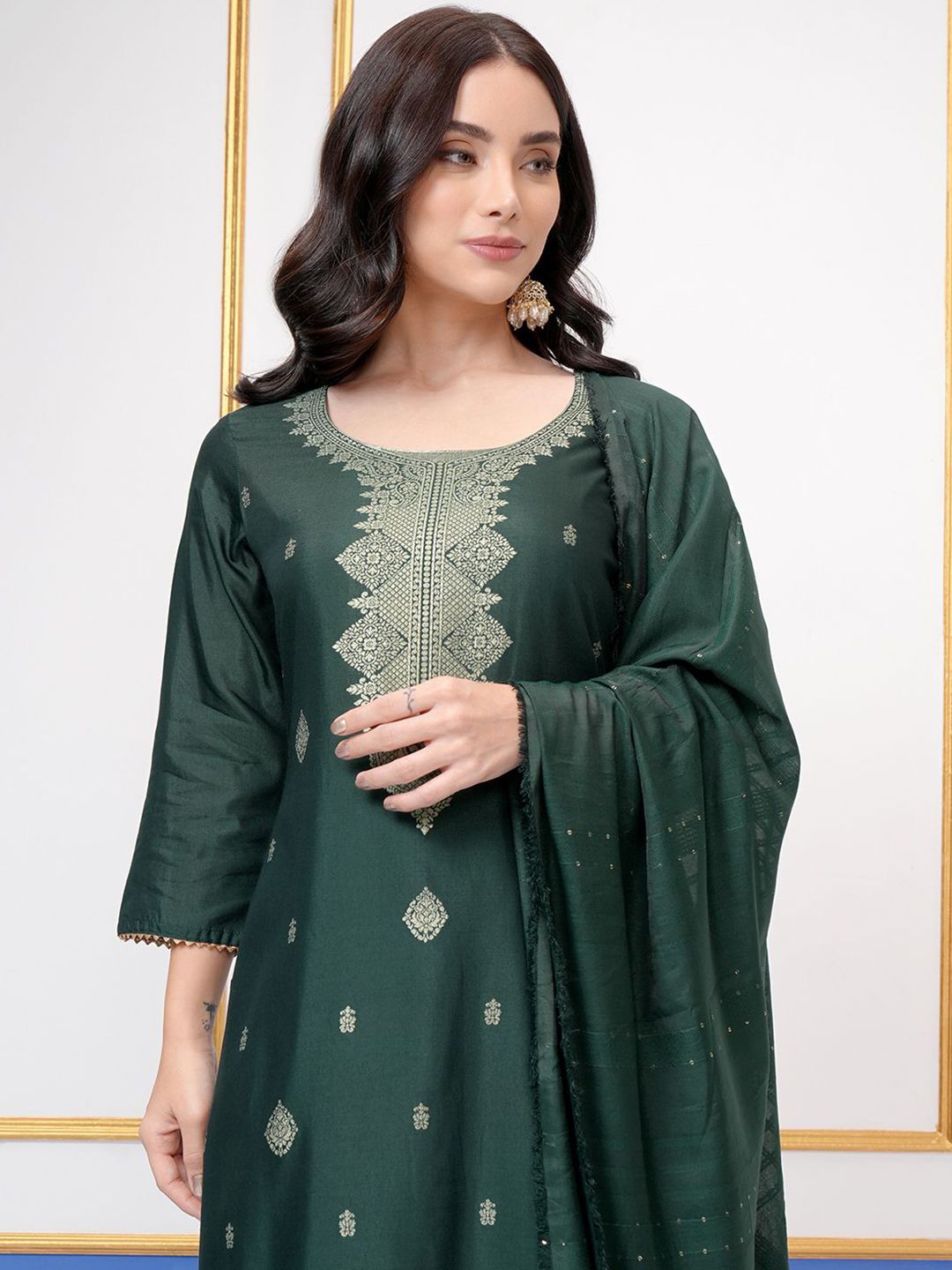 Vishudh Ethnic Motifs Woven Design Regular Straight Kurta With Trouser With Dupatta