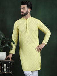 Anouk Floral Sulam Mandarian Collar Kurta Lurus Biasa