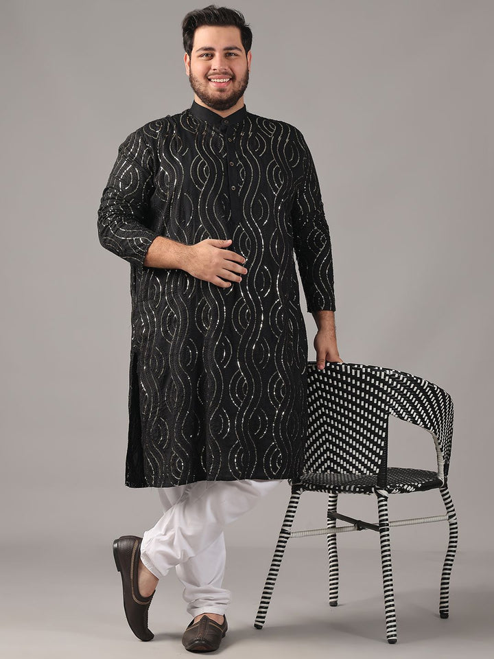SOJANYA PLUS Plus Size Men Floral Embroidered Pure Cotton Straight Kurta & Pyjamas