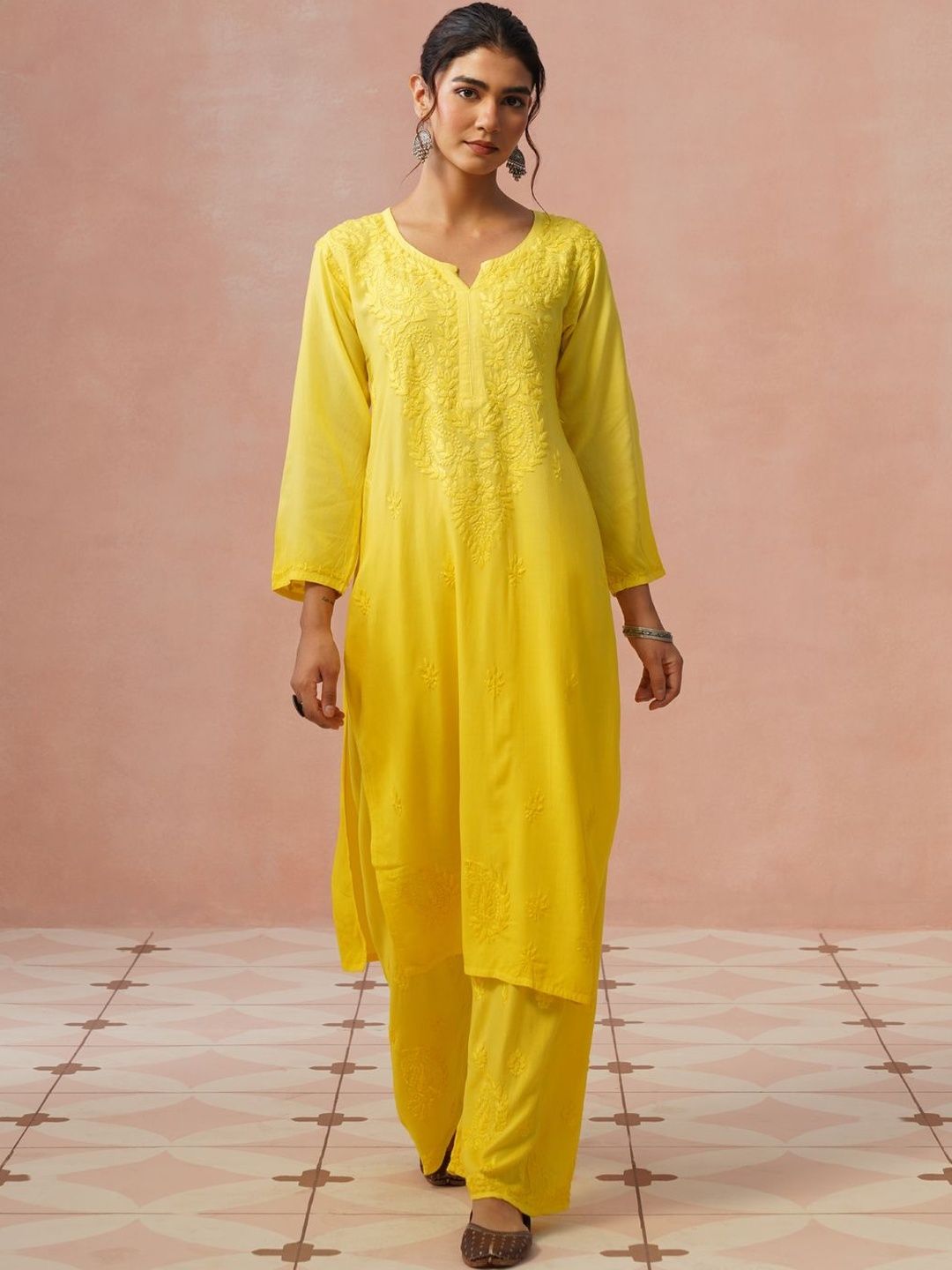 Rumah Chikankari Kurta Chikankari Biasa Wanita dengan Seluar