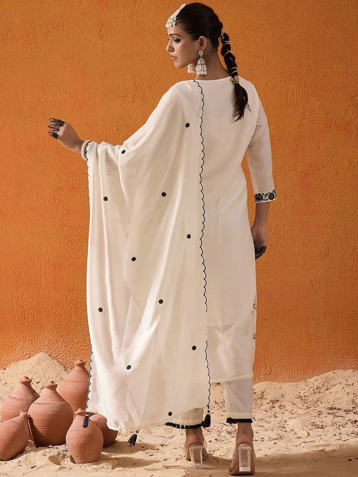 Indo Era Floral Embroidered Thread Work Straight Kurta With Trousers & Dupatta