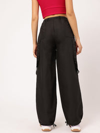 DressBerry Comfy & Classy Women Cargo-Style Relaxed Joggers