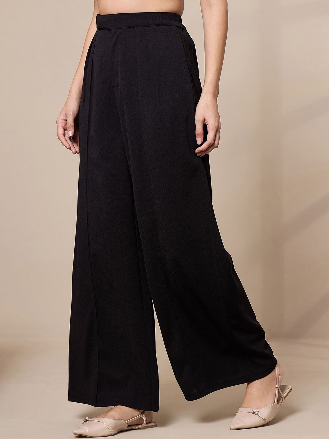 SASSAFRAS worklyf Women Relaxed Straight Leg Pleated Trousers