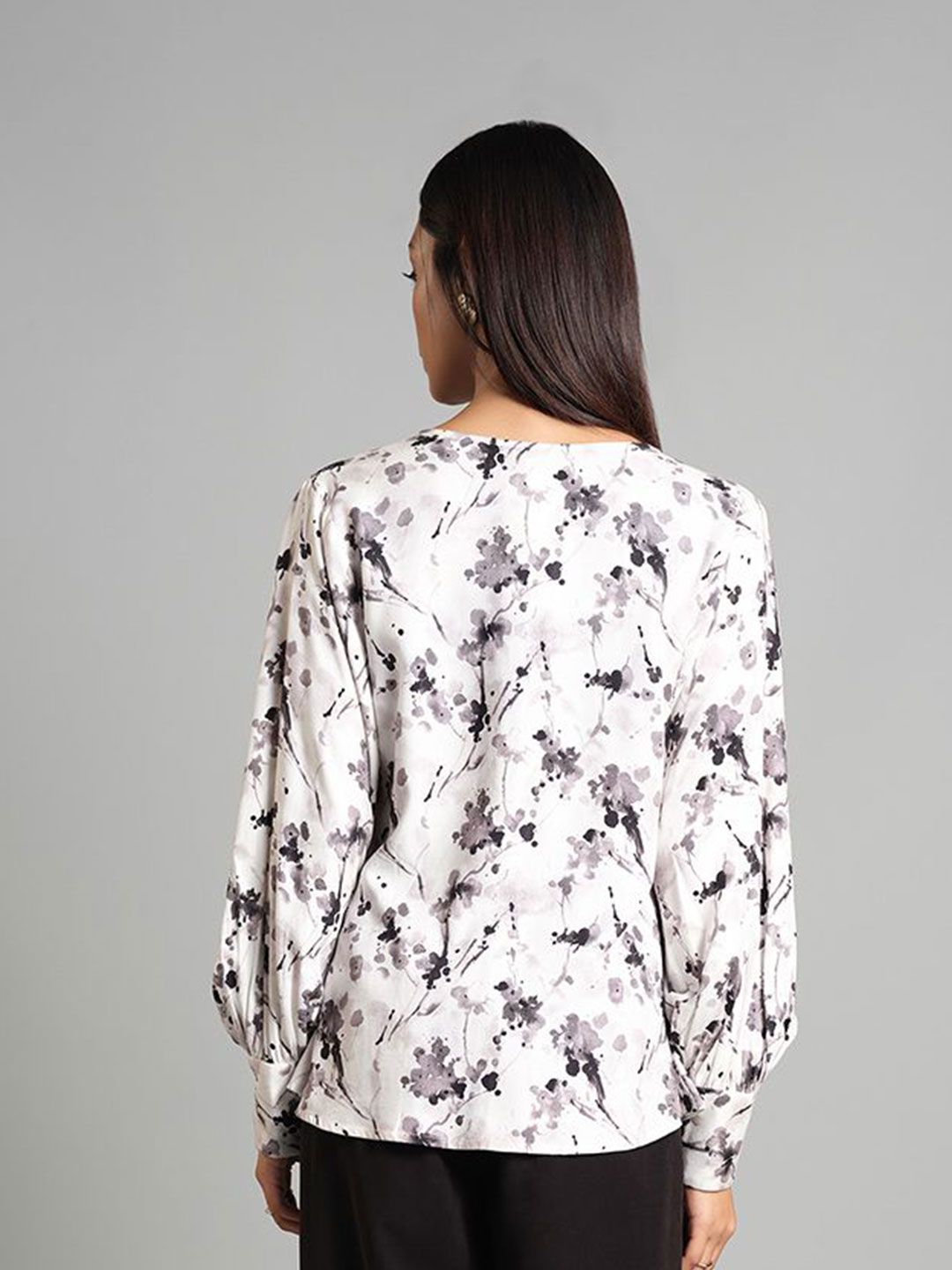 AND Floral Print Styled Back Top