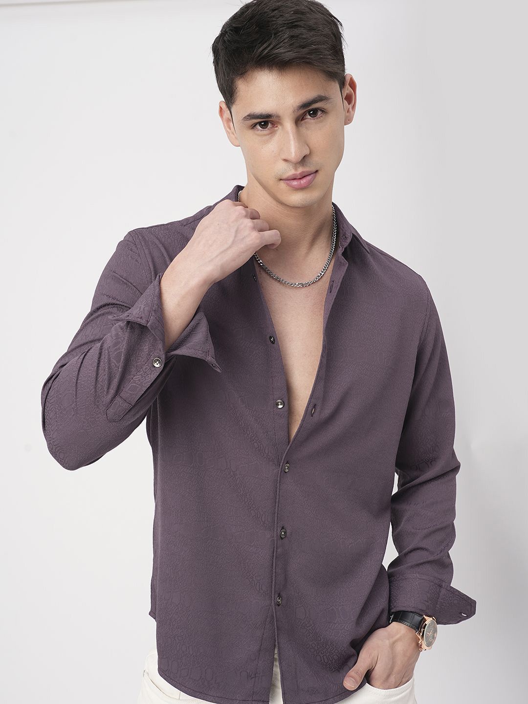 VASTRADO Men Classic Slim Fit Opaque Casual Shirt