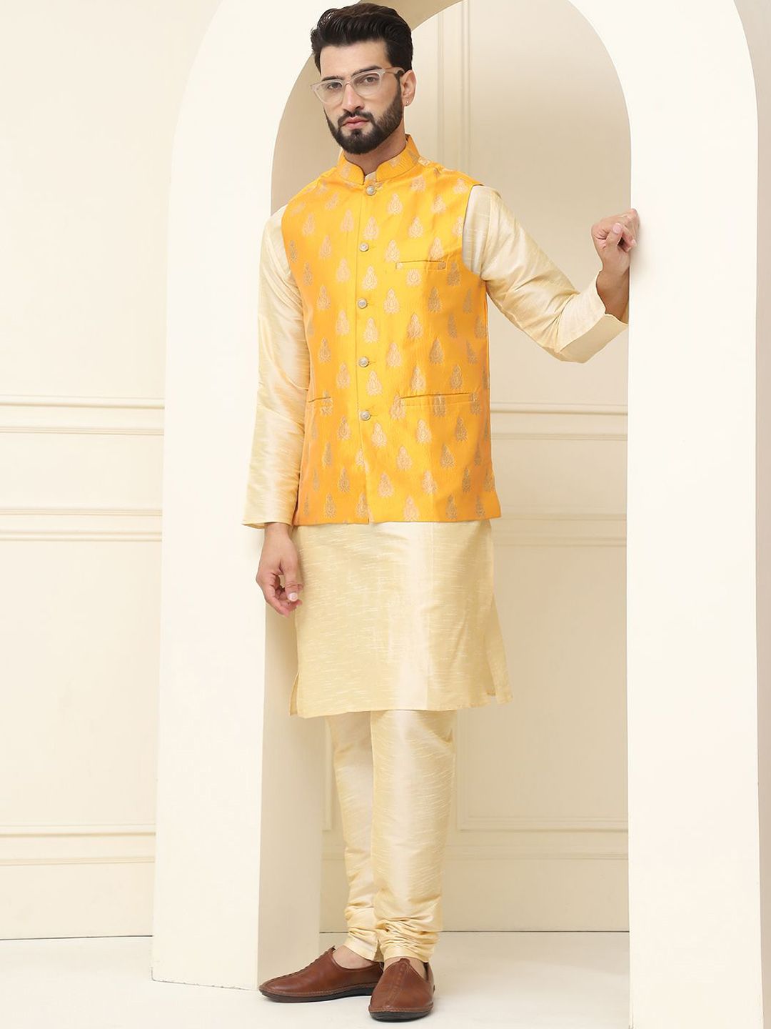 SOJANYA Mandarin Collar Zari Silk Cotton Straight Kurta with Pyjamas & Nehru jacket