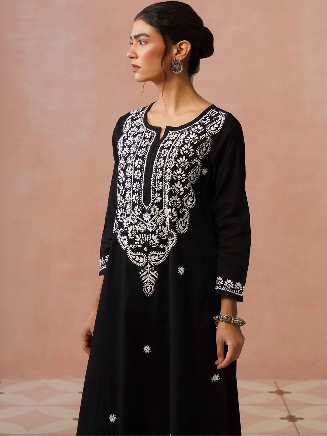 House of Chikankari Women Embroidered Thread Work Kurta