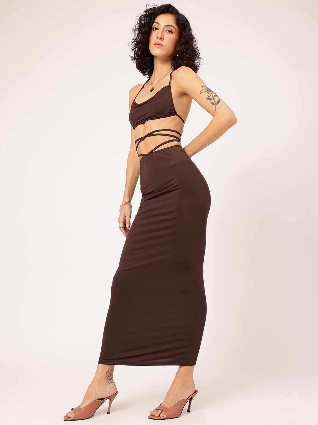 DressBerry Flirty Fusion Open-Back Tie-Up Shoulder Straps Co-Ords