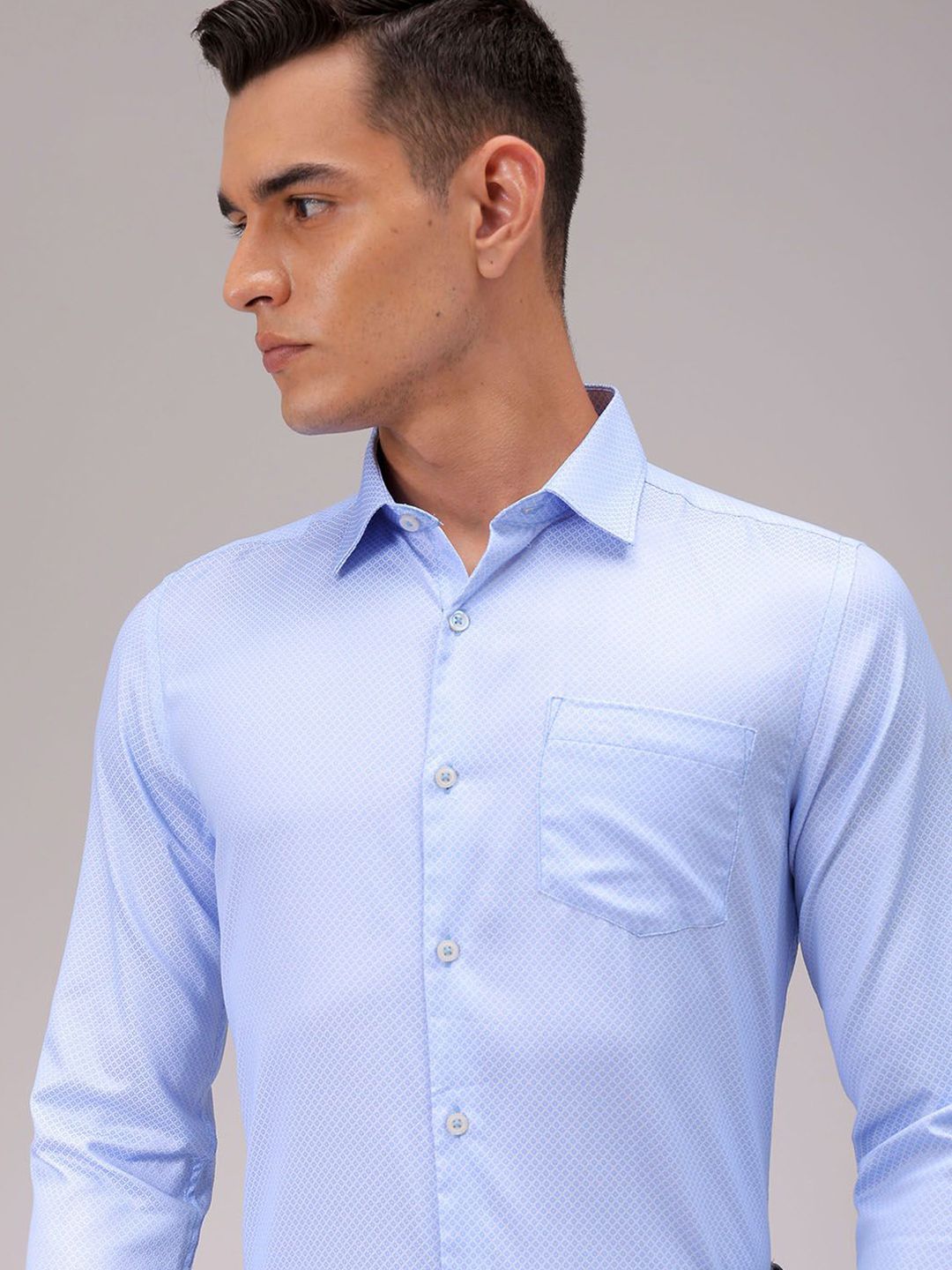 The Indian Garage Co. X Luxe Men Cutaway Collar Solid Slim Fit Formal Shirt