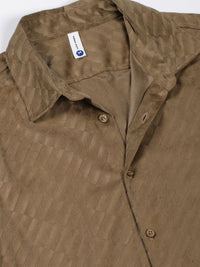 Thomas Scott Men Premium Spread Collar Textured Slim Fit Casual Shirt
