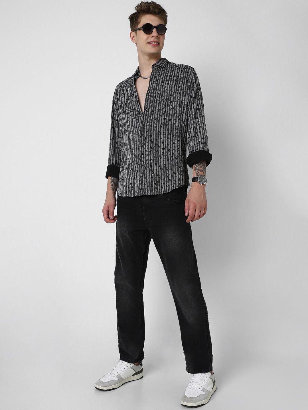 VASTRADO Men Classic Spread Collar Vertical Striped Cotton Slim Fit Casual Shirt