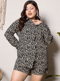 Berrylush Curve Black Plus Size Abstract Printed Longline Shirt With Mini Shorts