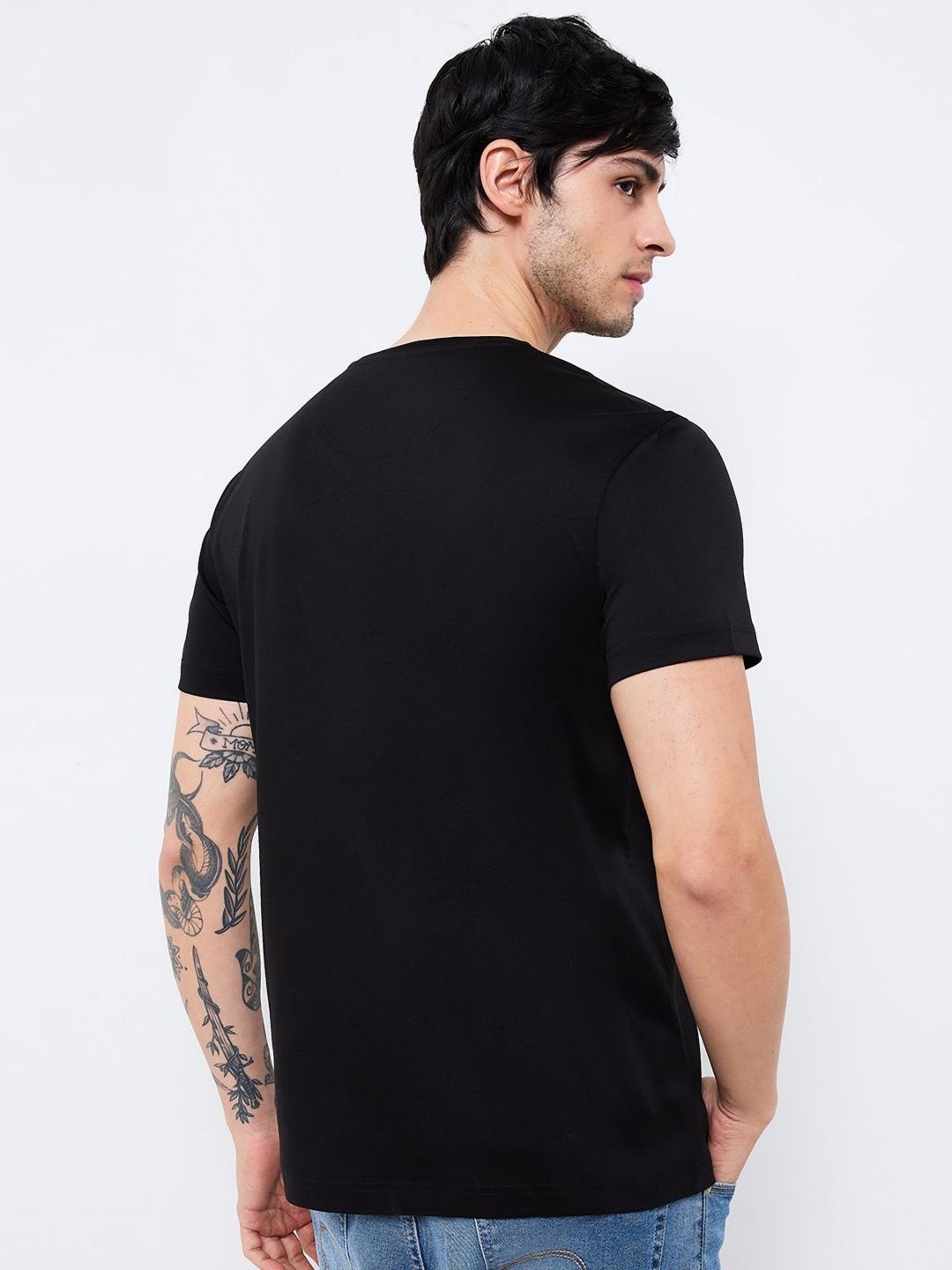 SPYKAR Men Graphic Printed Round Neck Cotton Slim Fit T-shirt