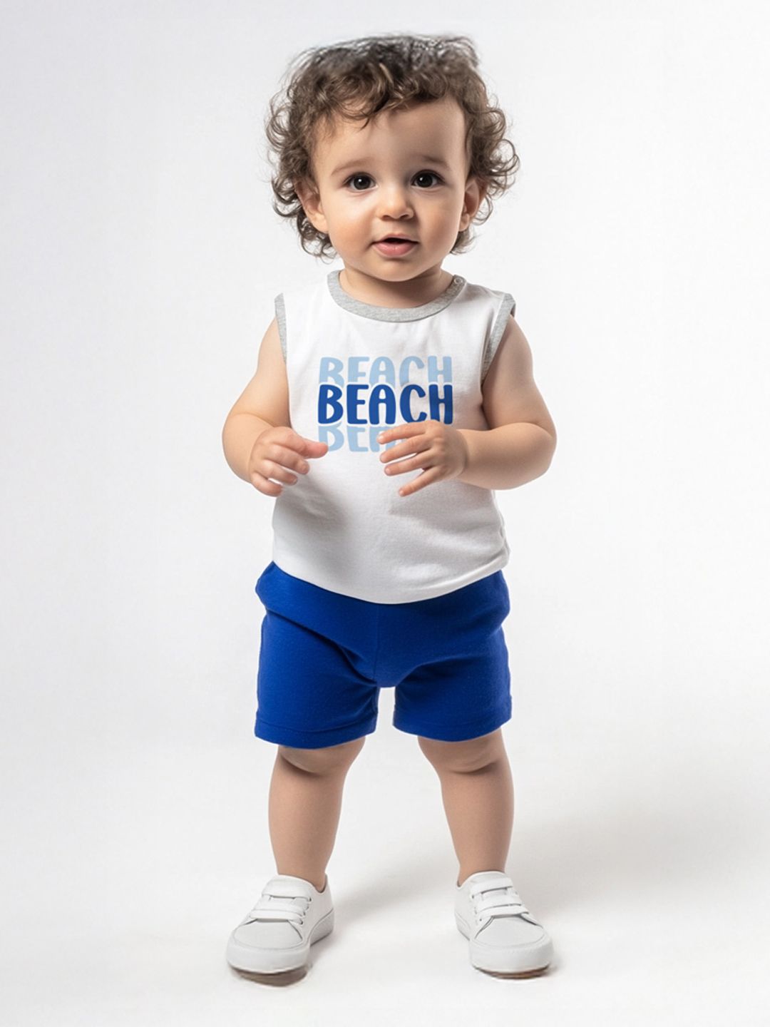 Nauti Nati Boys Graphic Printed Pure Cotton Sleeveless T-shirt With Shorts