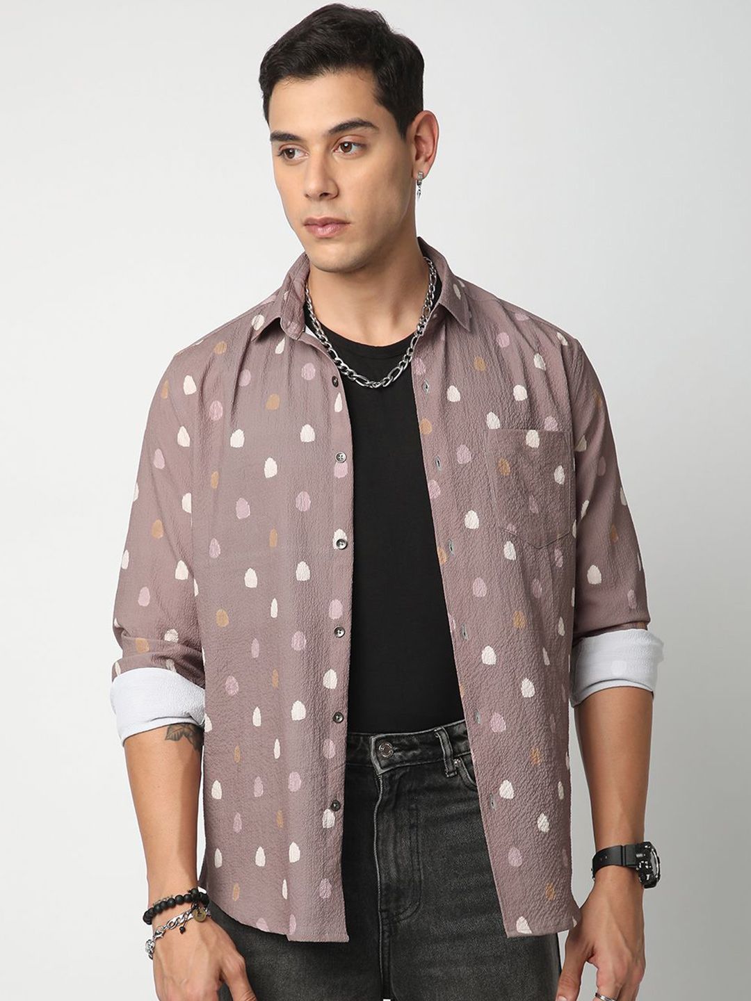 VASTRADO Men Classic Spread Collar Geometric Printed Slim Fit Casual Shirt