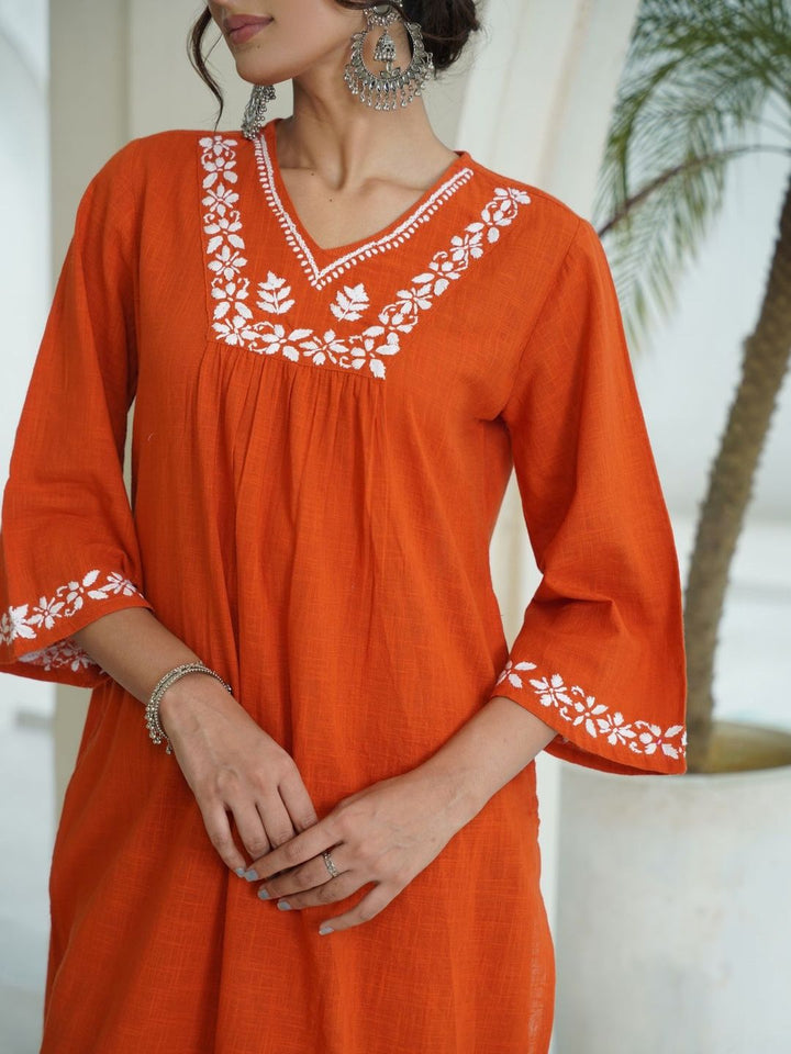 House of Chikankari Wanita 2 Keping Kurta Kapas Tulen Biasa dengan Set Seluar