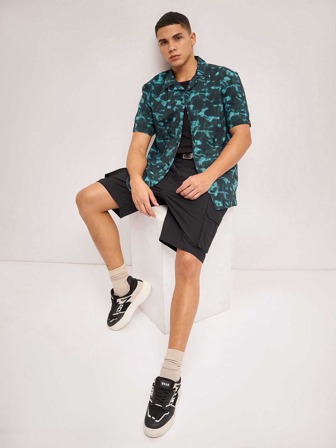 THE BEAR HOUSE Men Abstract Printed Opaque Casual Shirt