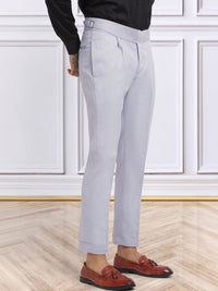 KLOTTHE Men Slim Fit Easy Wash Pleated Trousers