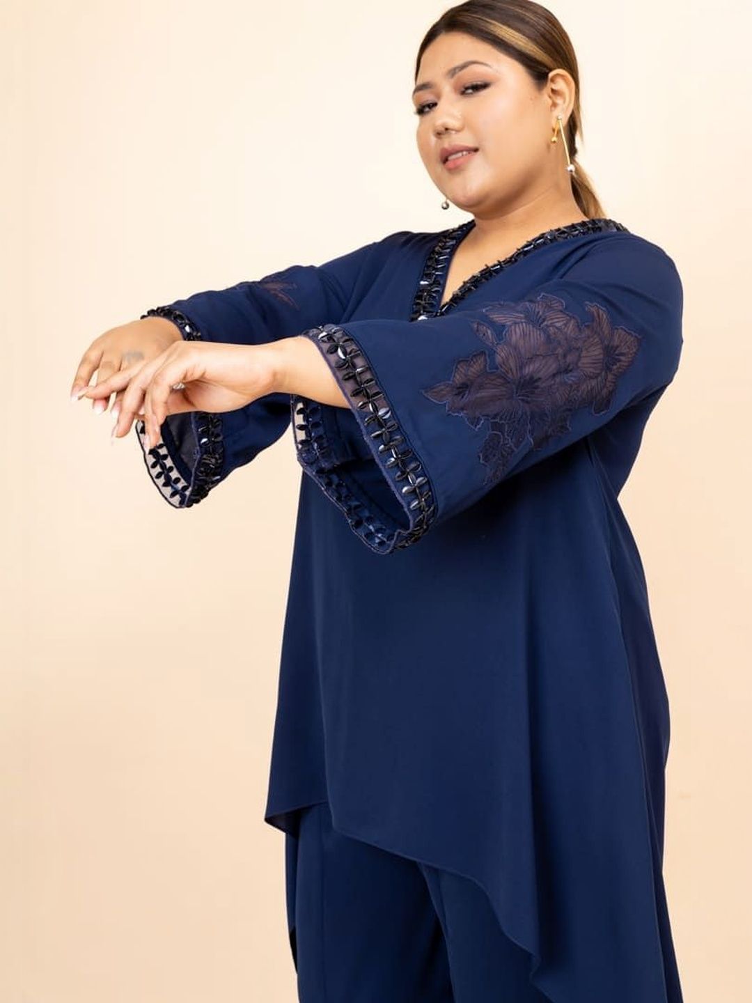 Mamicha Sulam V Leher Tunik & Seluar Co-ords