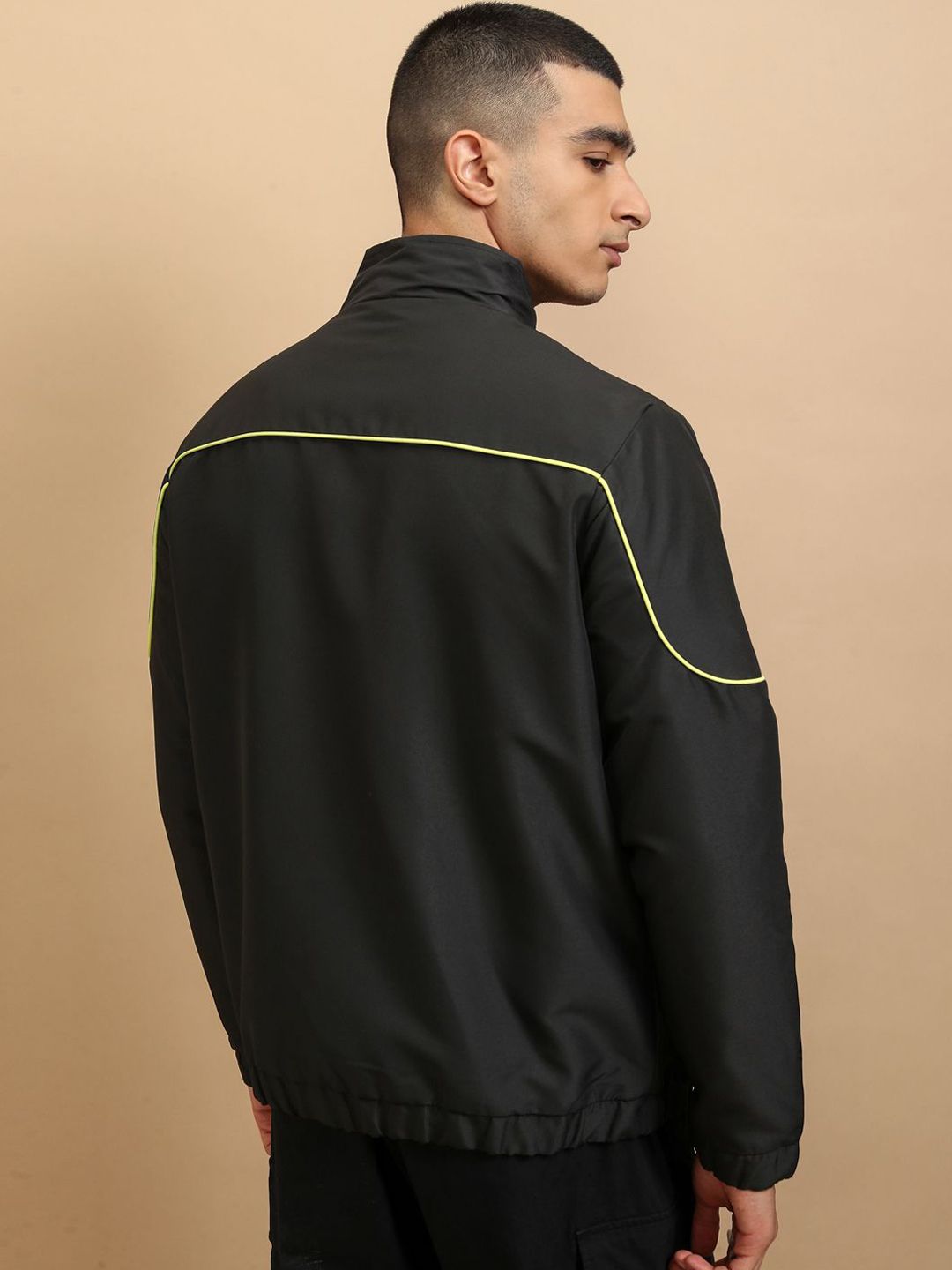 HIGHLANDER Men Checked Crop Outdoor Sporty Jacket