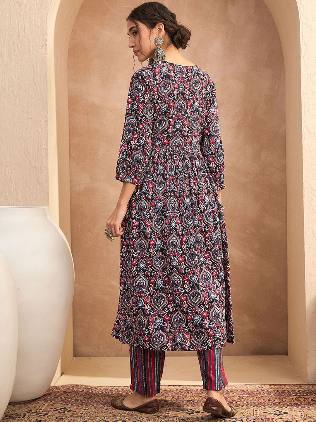 Shae by SASSAFRAS Floral Printed Anarkali Kurta with Trousers
