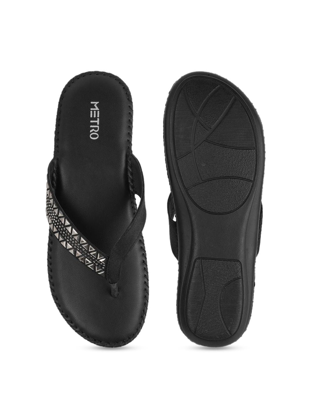 Mochi Women Embellished Sandals
