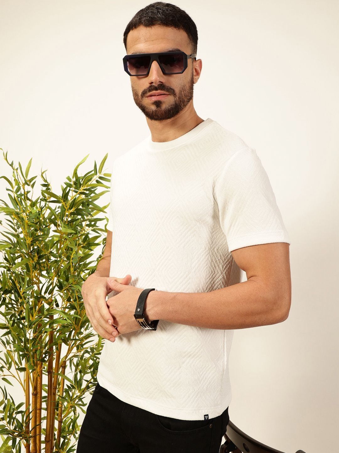 Thomas Scott Men Anti Odour Solid Round Neck T-shirt