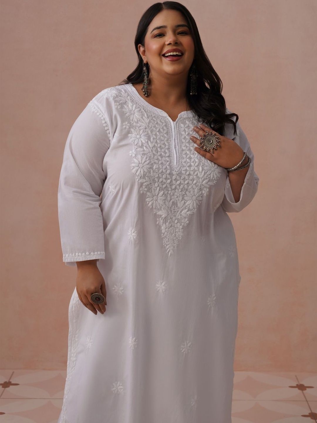 House of Chikankari Cotton Dihiasi Kurta Panjang Betis Lurus