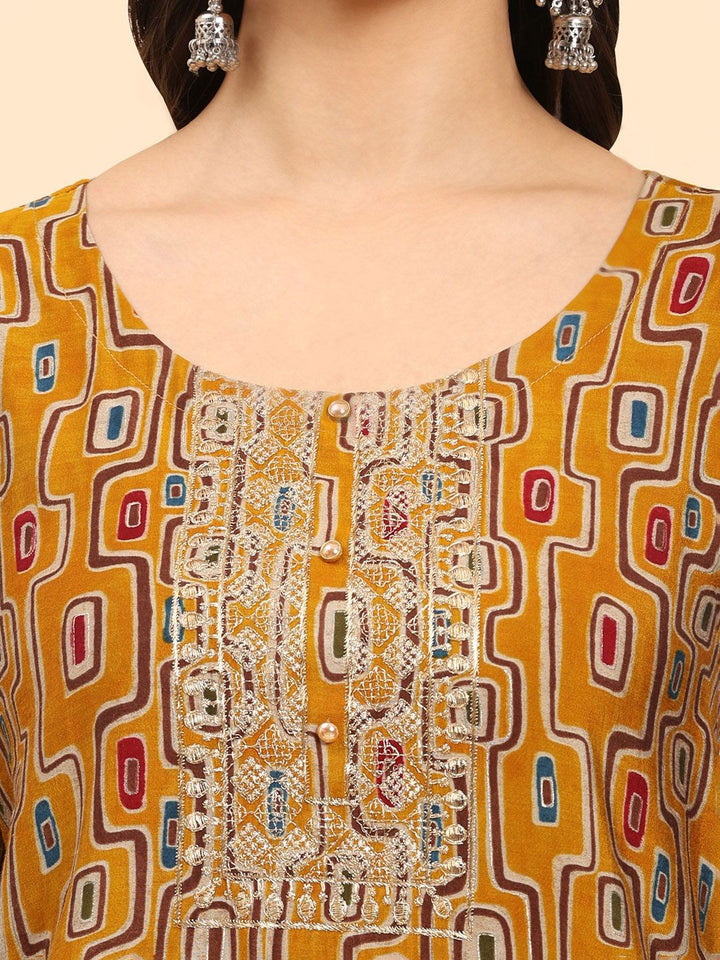 Mamicha Women Floral Printed Regular Pure Cotton Kurta with Palazzos & With Dupatta