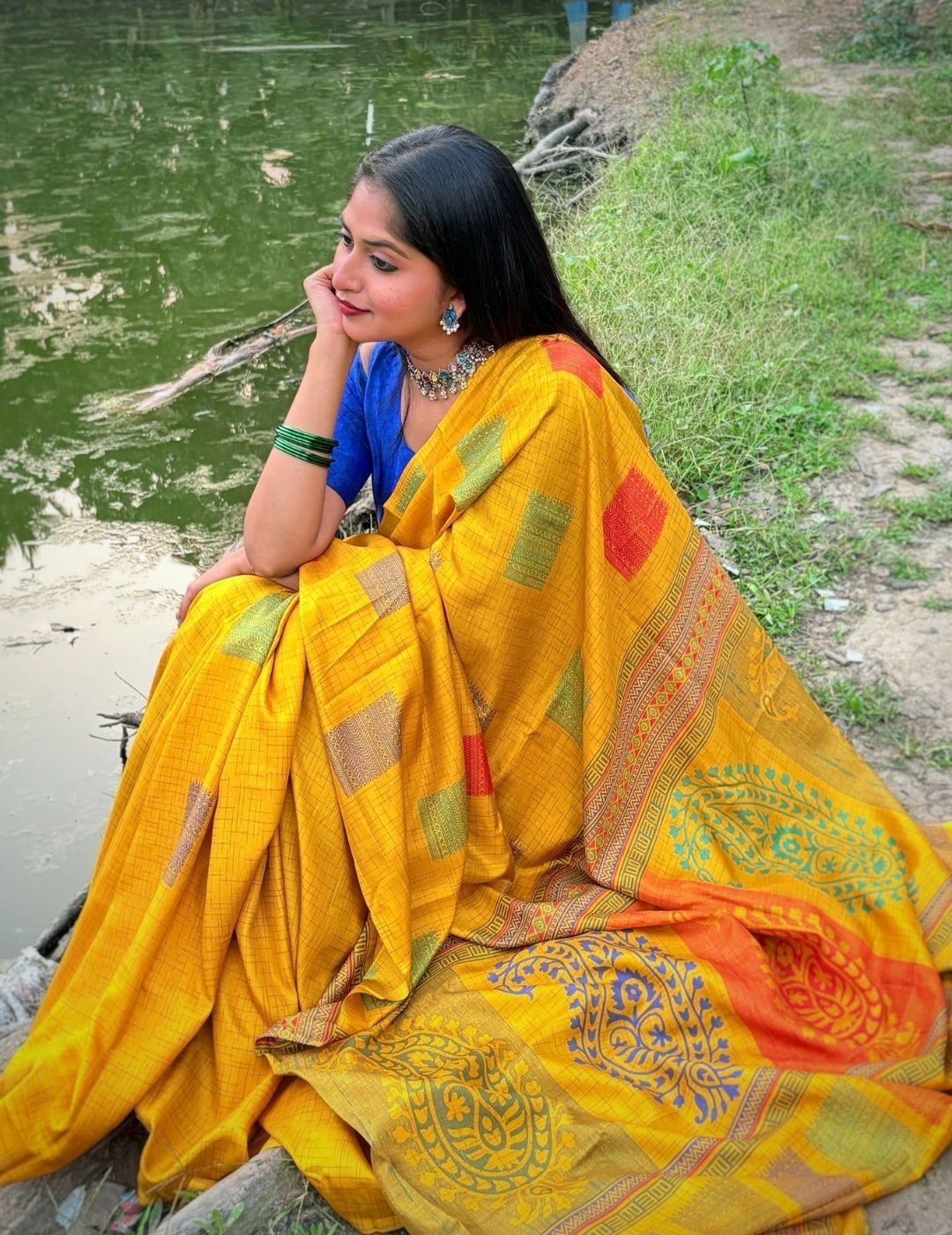 KALINI Ethnic Motifs Silk Blend Saree