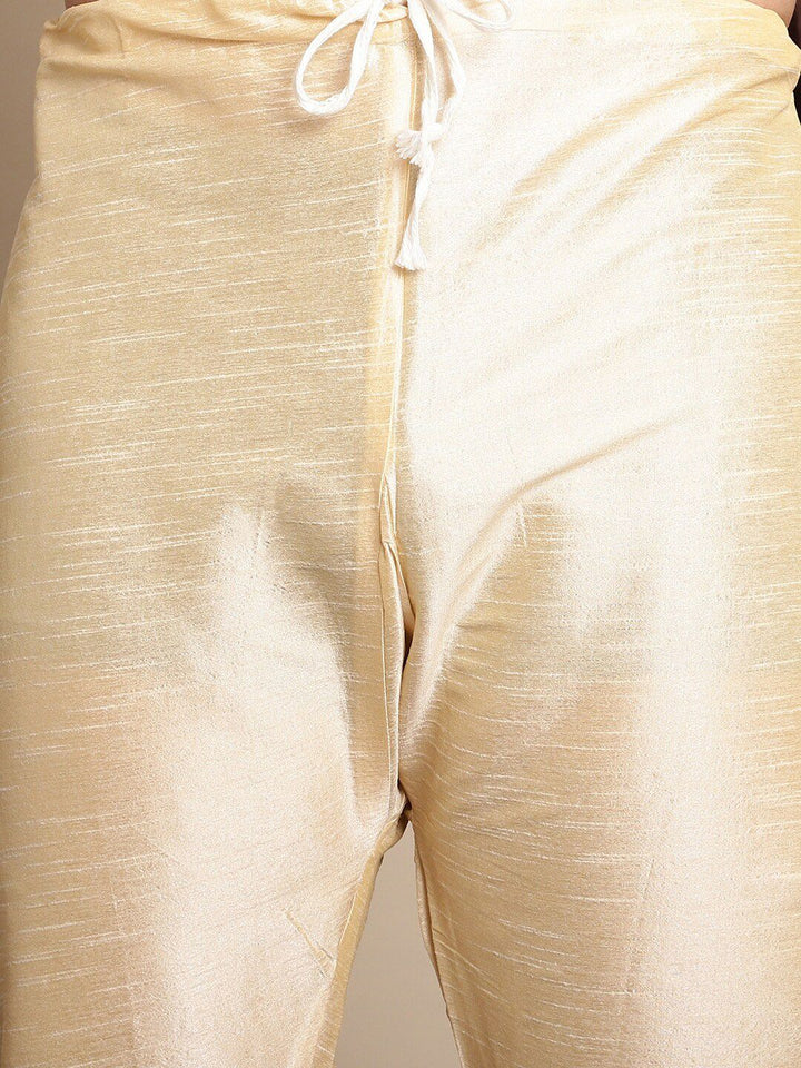 Kurta Sutera Dupion Biasa Anouk Beige Band Collar dengan Churidar