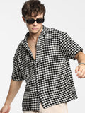 Campus Sutra Men Comfort Spread Collar Geometric Printed Polycotton Oversized Casual Shirt