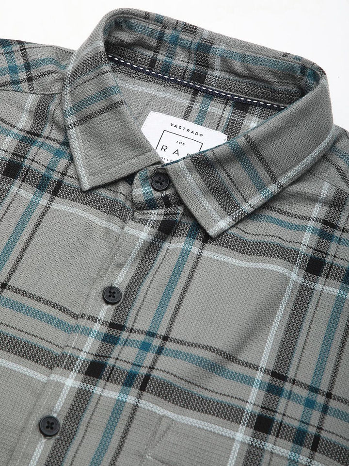 VASTRADO Men Classic Slim Fit Opaque Checked Casual Shirt