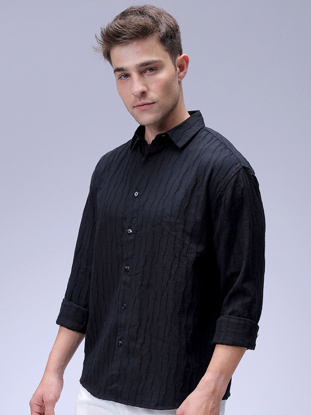 The Indian Garage Co Men Relaxed Fit Dobby Textured Resortwear Shirt