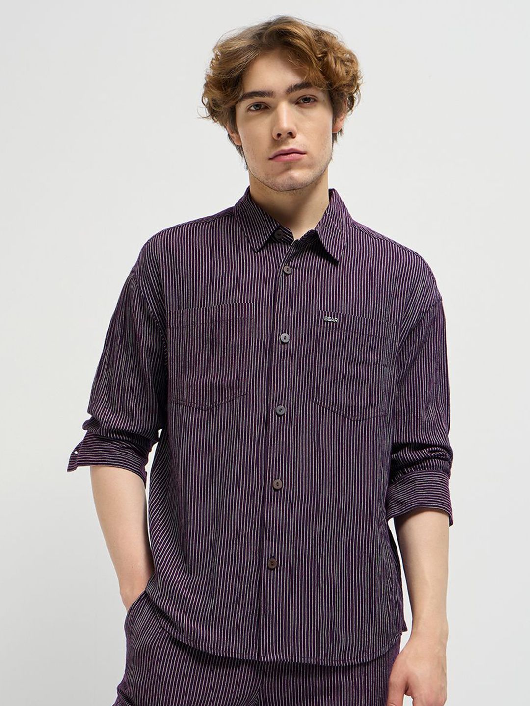 THE BEAR HOUSE Men Cutaway Collar Pinstripes Striped Casual Shirt