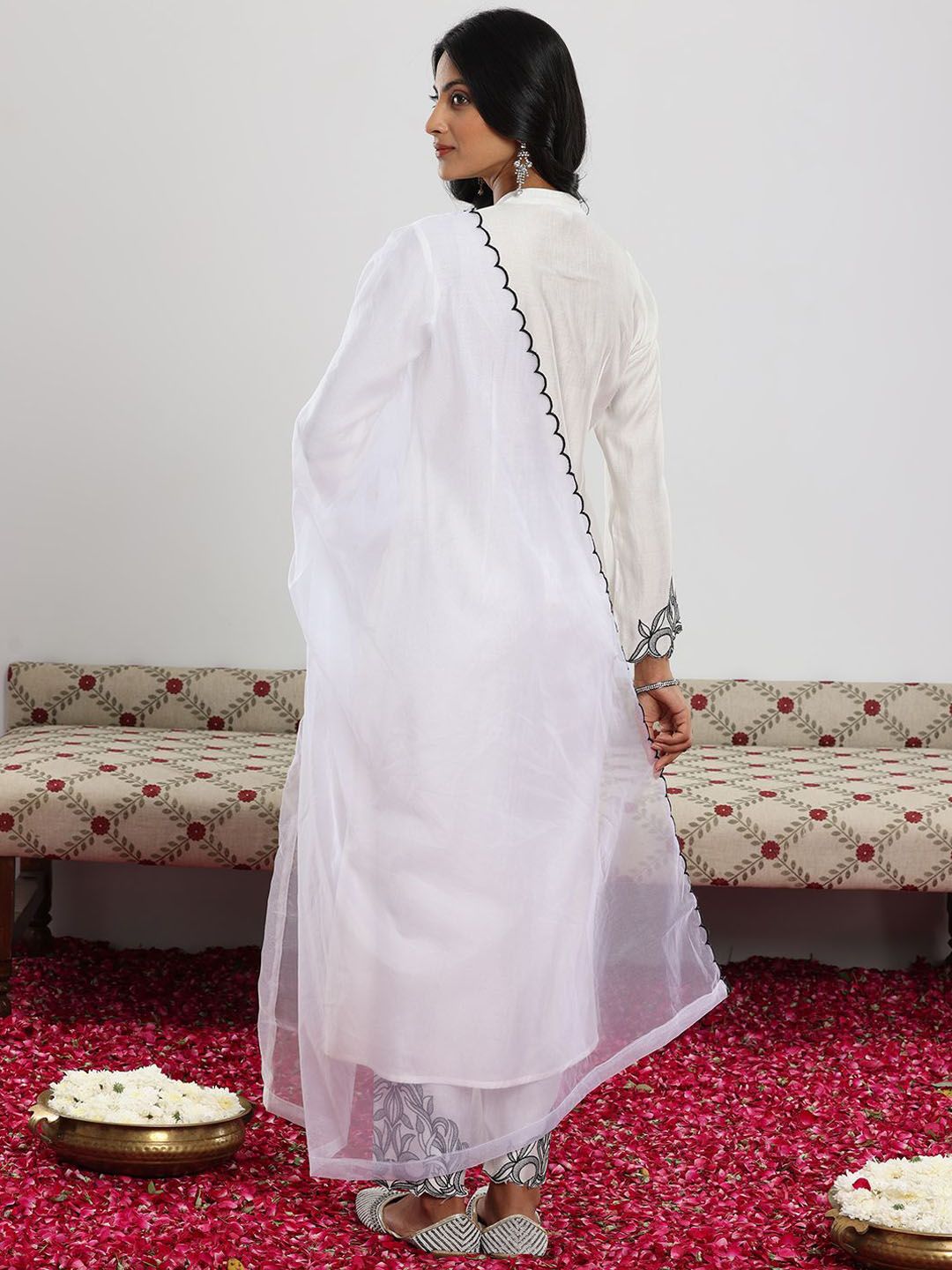 Libas White Floral Embroidered Thread Work Panelled A-Line Kurta with Trouser & Dupatta