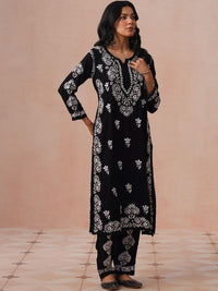 House of Chikankari Women Regular Chikankari Kurta with Trousers